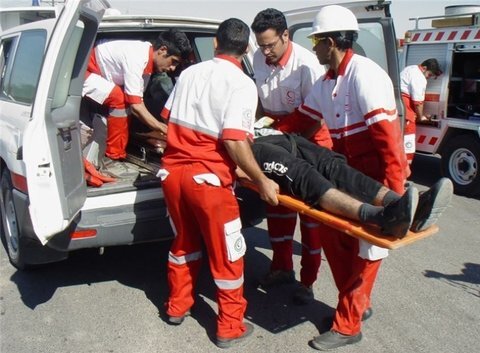 امداد رسانی به فرد گرفتار شده در مشگین شهر